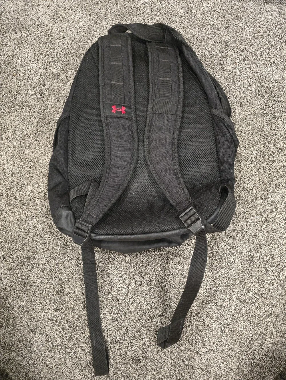 Under Armour durable black
